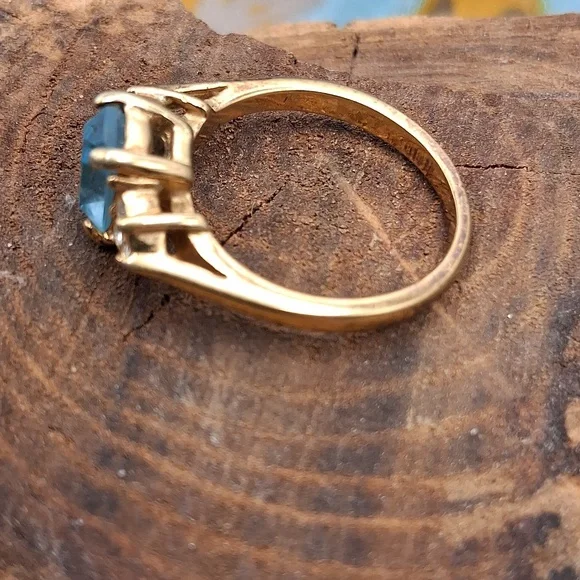 Vintage Aquamarine Ring Sz 7.5 - Picture 5 of 7